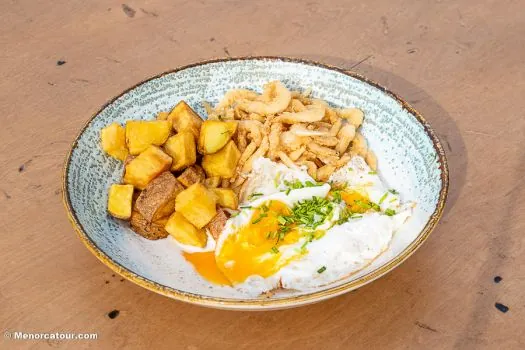 Aigucovarestaurant24 04 5b6ee71c
